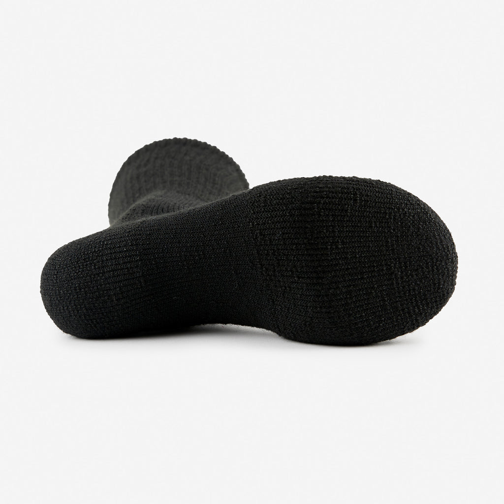 Thorlo Maximum Cushion Crew Basketball Socks | #color_black