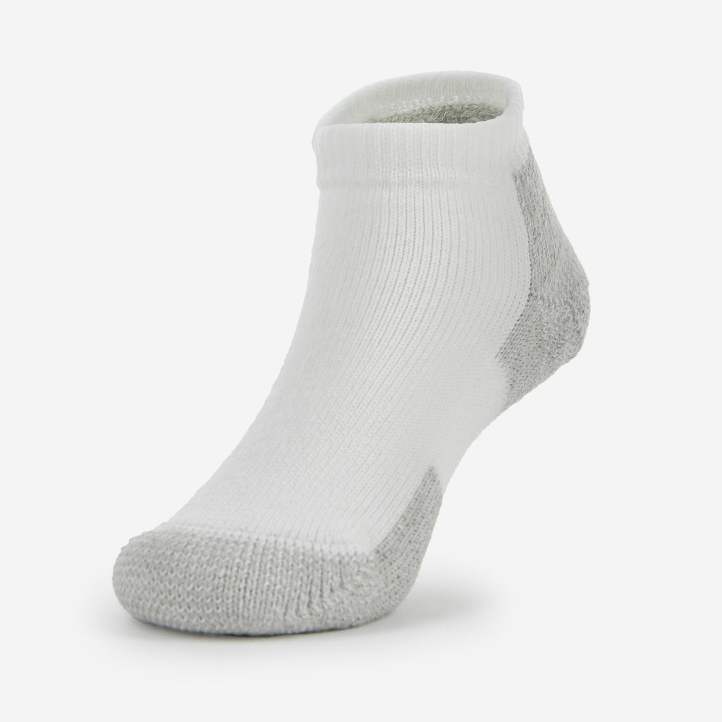 Thorlo Maximum Cushion Low-Cut Runners Socks (3 Pairs) | #color_white/platinum