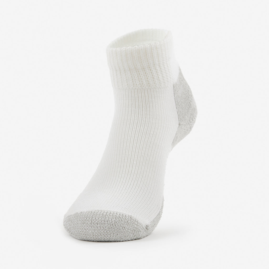 Thorlo Maximum Cushion Ankle Running Socks (6 Pairs) | #color_white/platinum