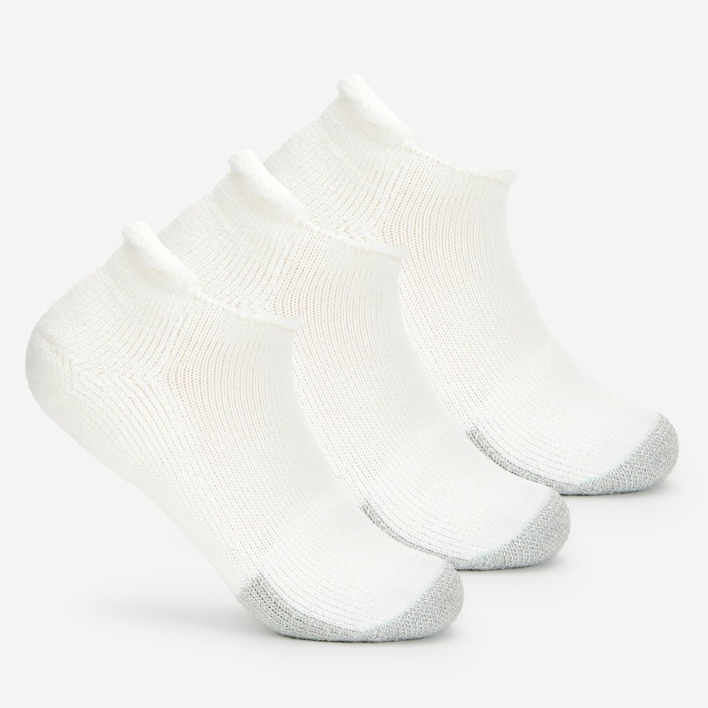 Thorlo Maximum Cushion Rolltop Tennis Socks (3 Pairs) | #color_white