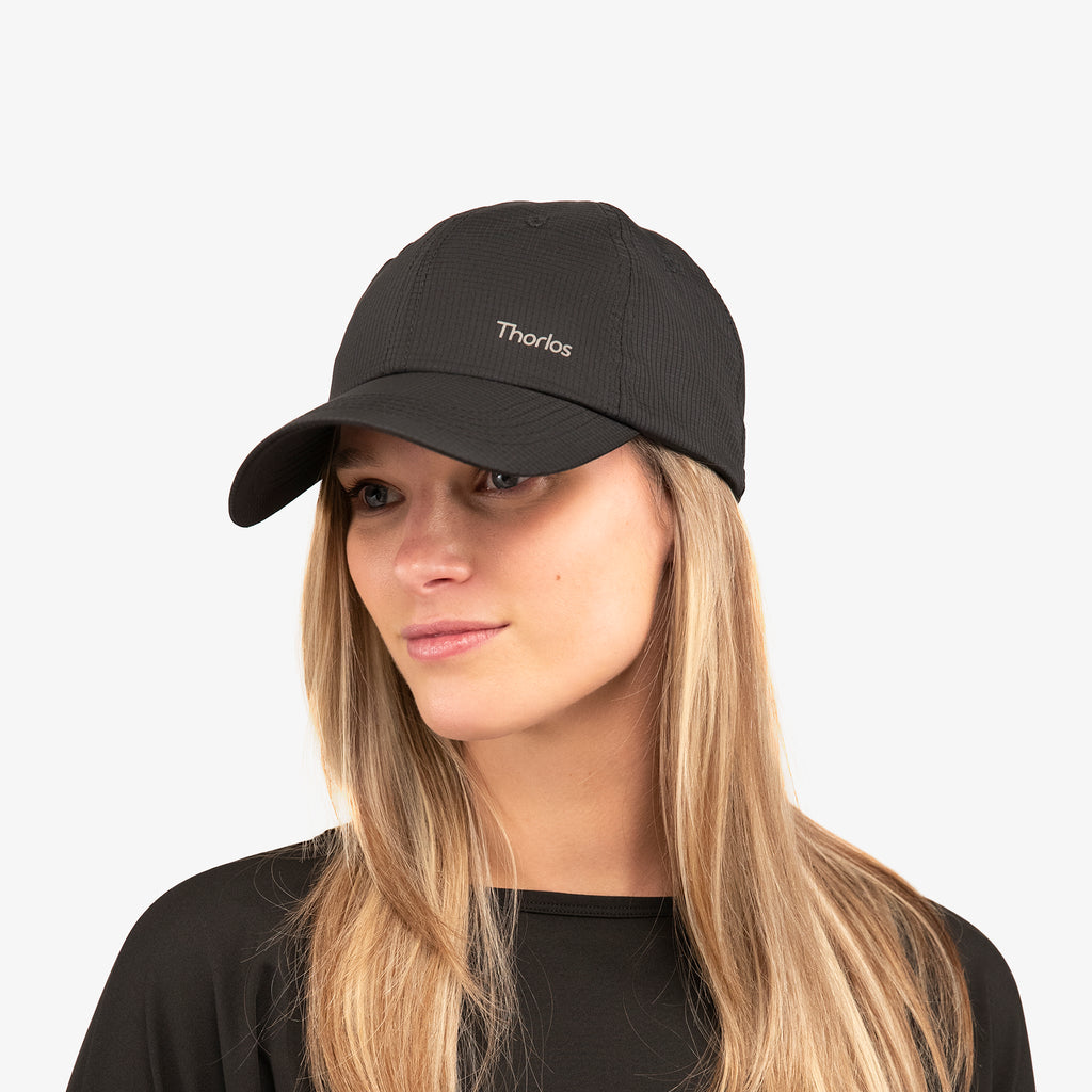 Thorlo Unisex Adjustable Hat | #color_Black