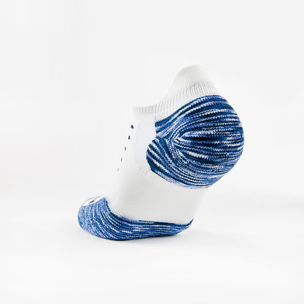 Thorlo Experia TECHFIT Light Cushion No-Show Tab Rocket Grip Socks | #color_Midnight Blue