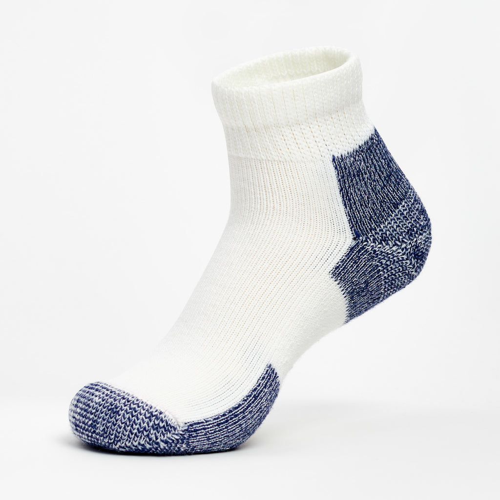 Thorlo Maximum Cushion Ankle Running Socks (6 Pairs) | #color_white/navy