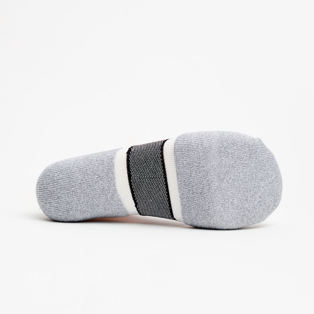 Thorlo Experia TECHFIT Light Cushion Low-Cut Socks | #color_black