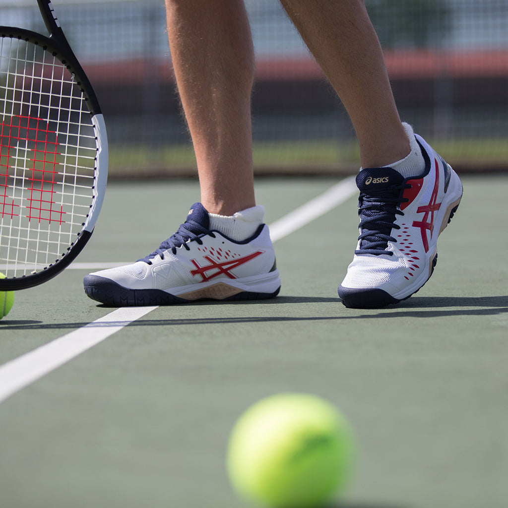Thorlo Maximum Cushion Rolltop Tennis Socks | #color_white