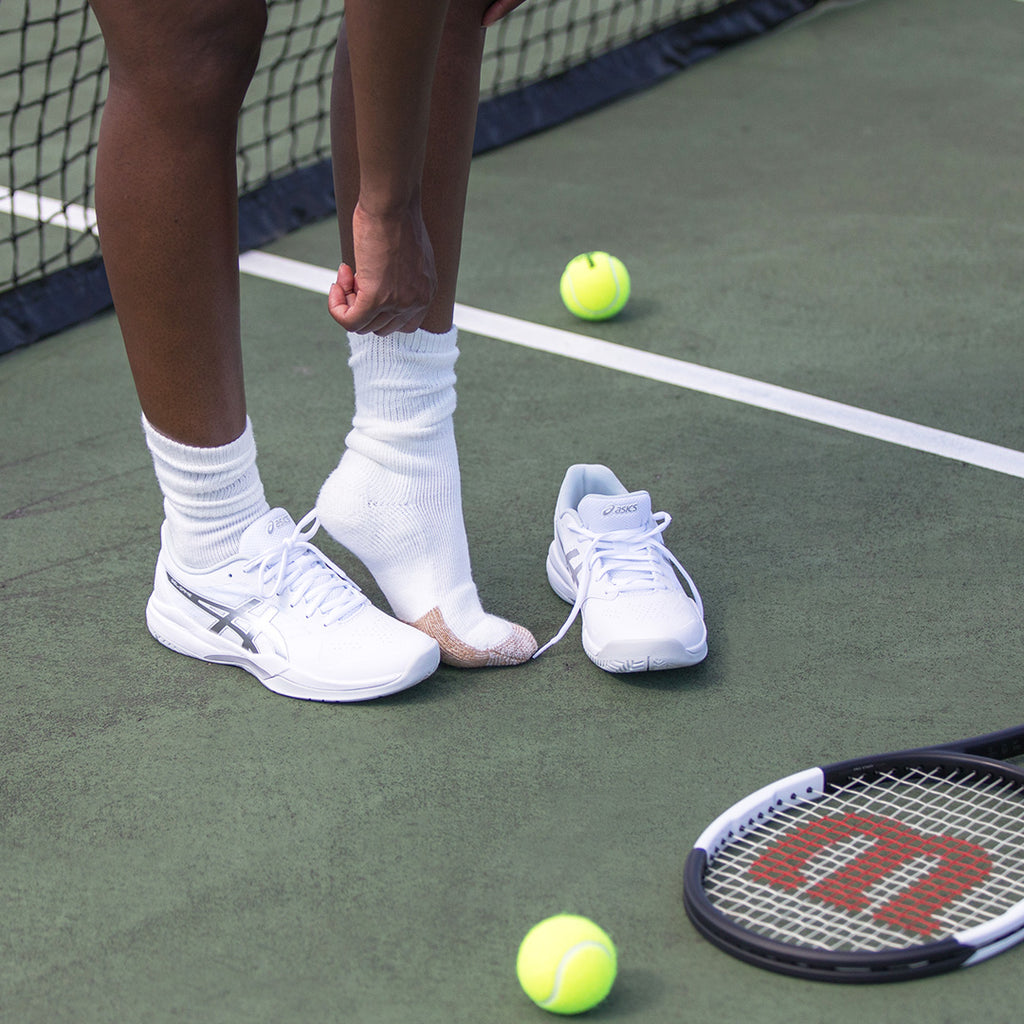 Thorlo Maximum Cushion Crew Tennis Socks | #color_white