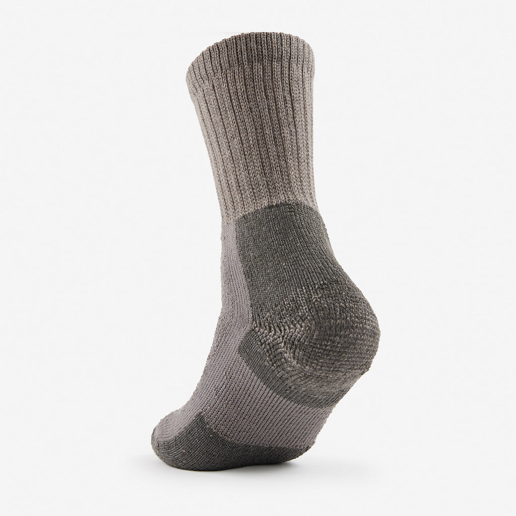 Thorlo Men's Maximum Cushion Crew Hiking Socks | #color_pewter