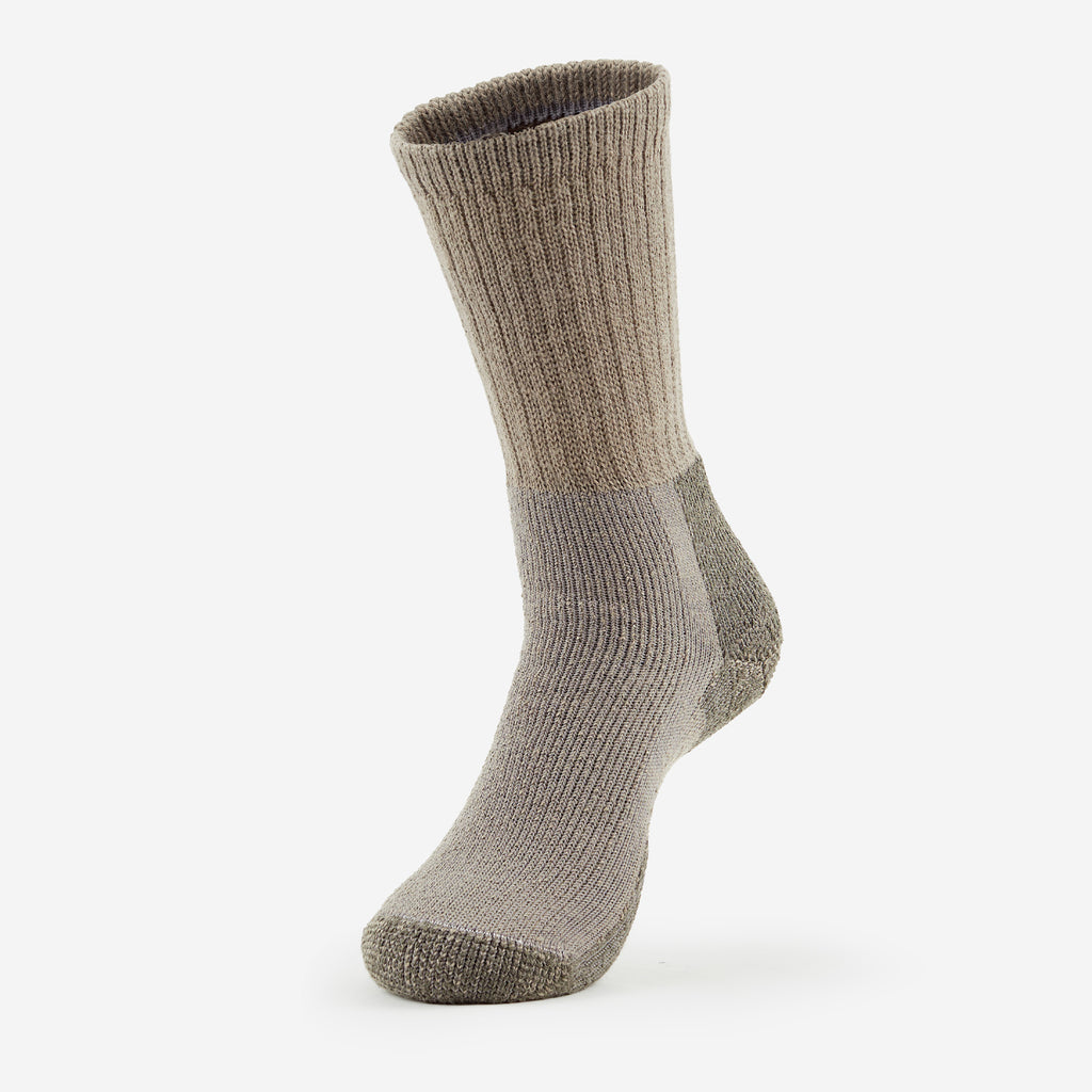 Thorlo Men's Maximum Cushion Crew Hiking Socks (3 Pairs) | #color_pewter