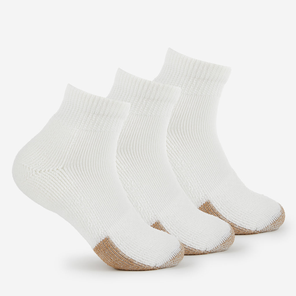 Thorlo Maximum Cushion Ankle Tennis Socks (3 Pairs) | #color_white