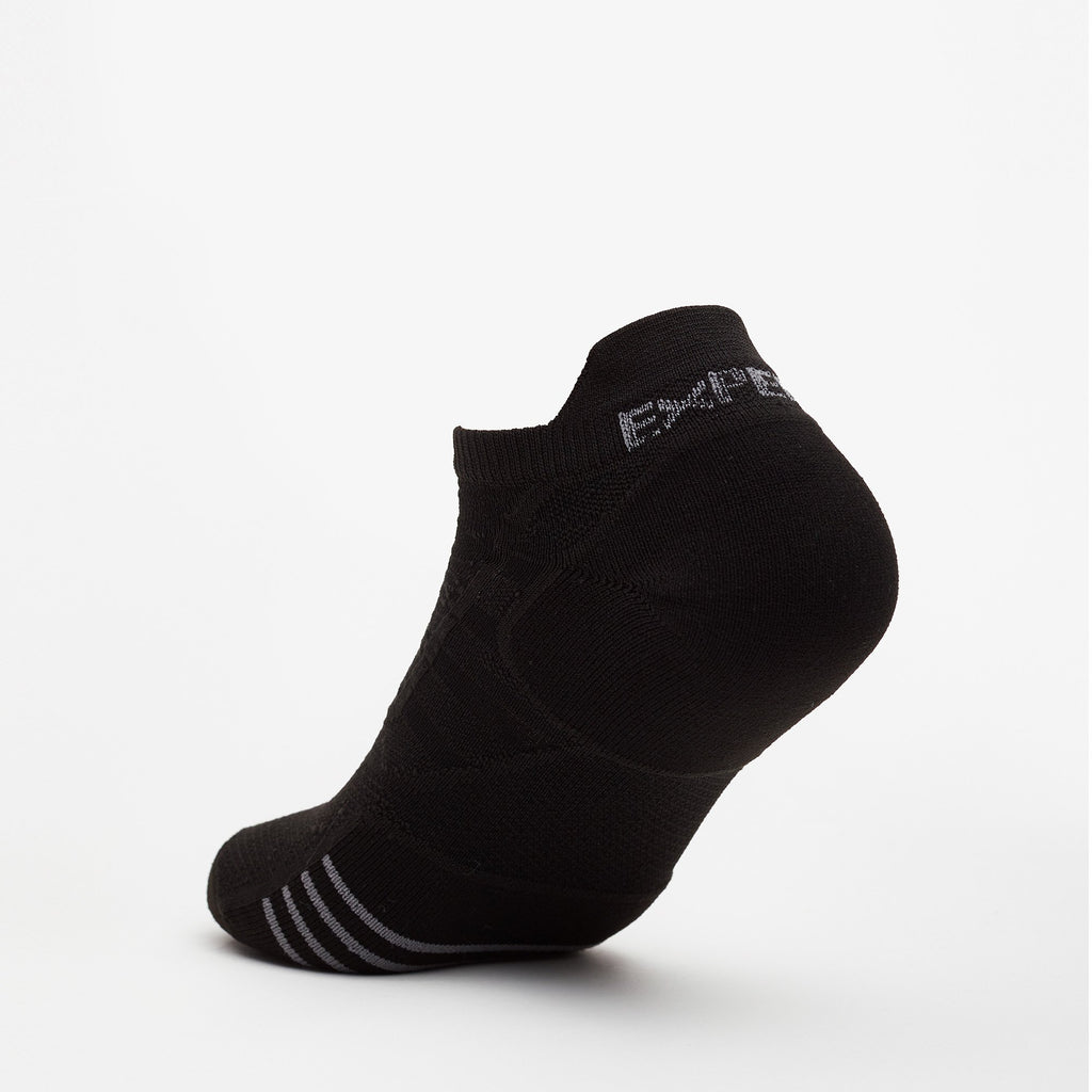Thorlo Experia PROLITE Ultra-Light Cushion Tab No-Show Socks | #color_Black On Black